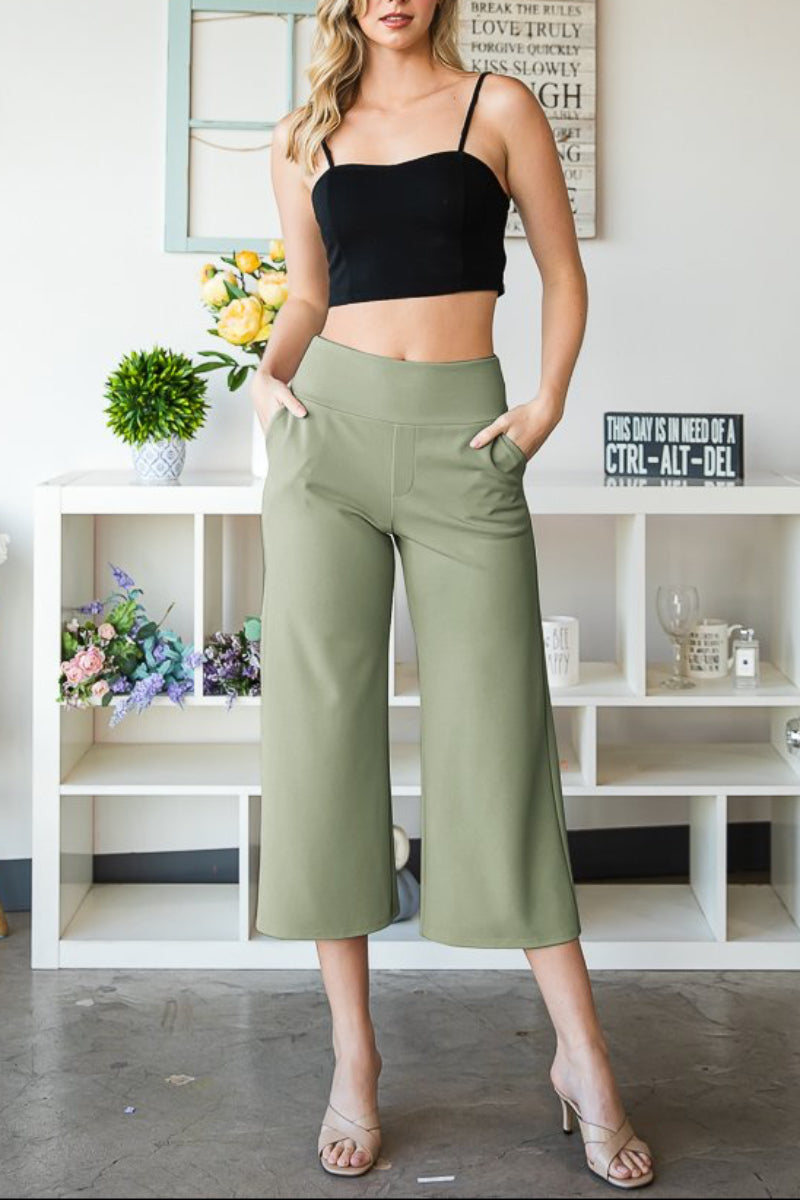 PLUS SIZE WIDE WAISTBAND SOLID CULOTTES PANTS*