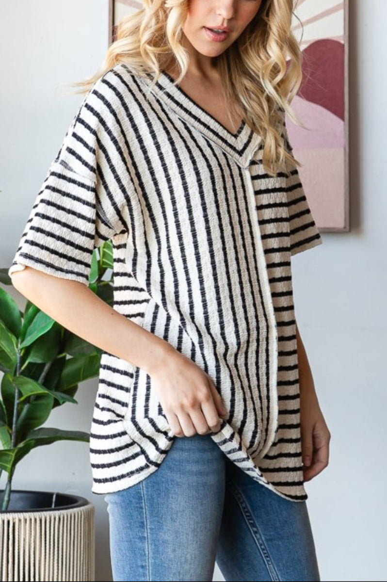 PLUS SIZE V NECK WITH BAND STRIPE PRINT CONTRAST TOP