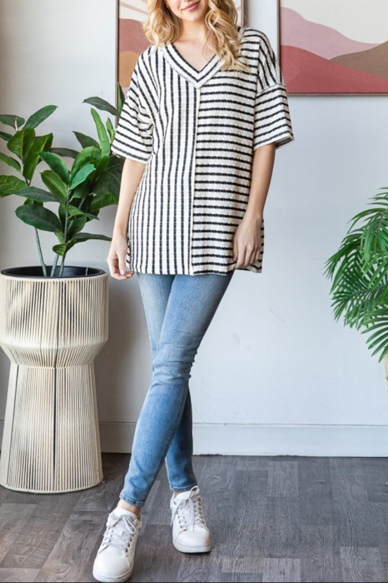 PLUS SIZE V NECK WITH BAND STRIPE PRINT CONTRAST TOP