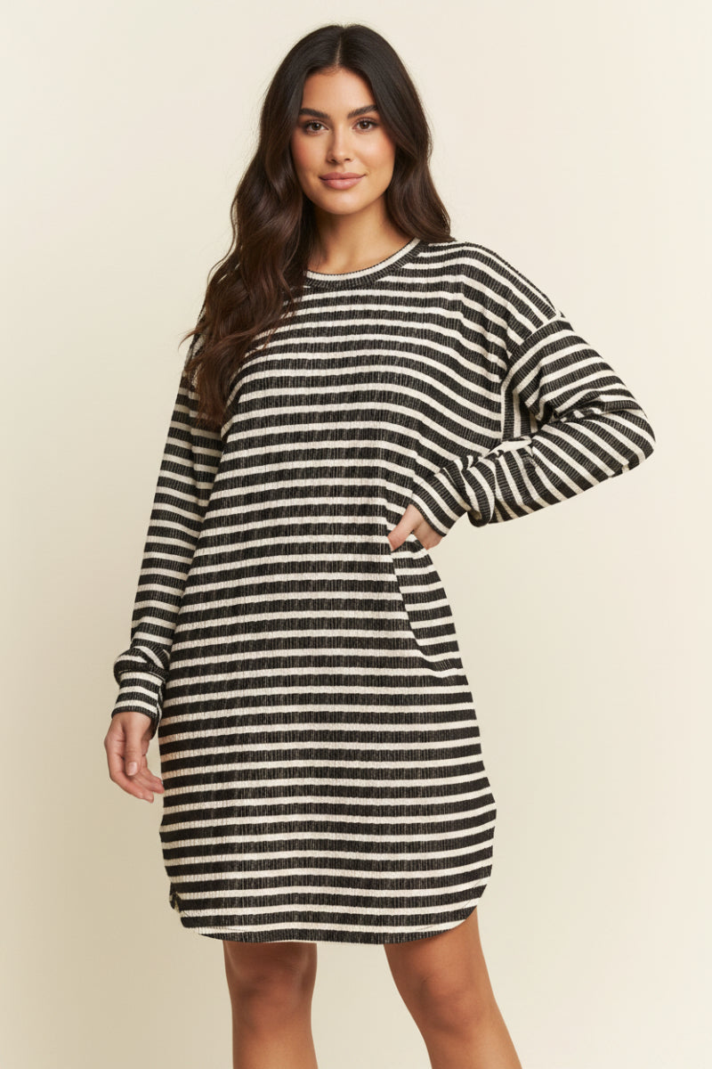 PLUS SIZE JACQUARD STRIPE WITH SIDE POCKET MINI DRESS HMED6710