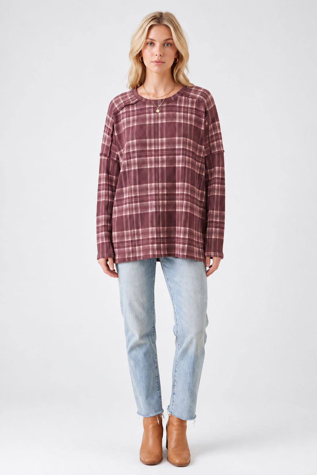 URBAN RIB LONG SLEEVE KNIT TOP HMET7690
