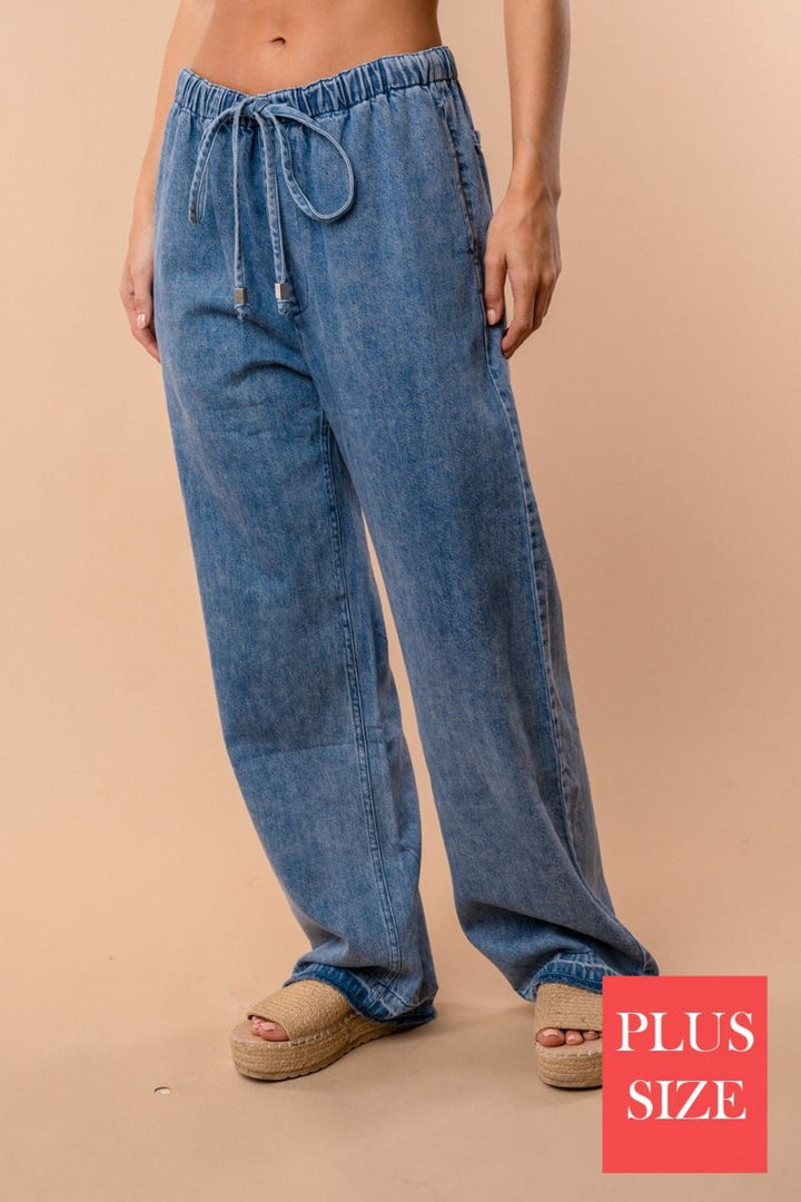 PLUS SIZE HIGH WAISTED JEANS WITE ELASTIC WAIST