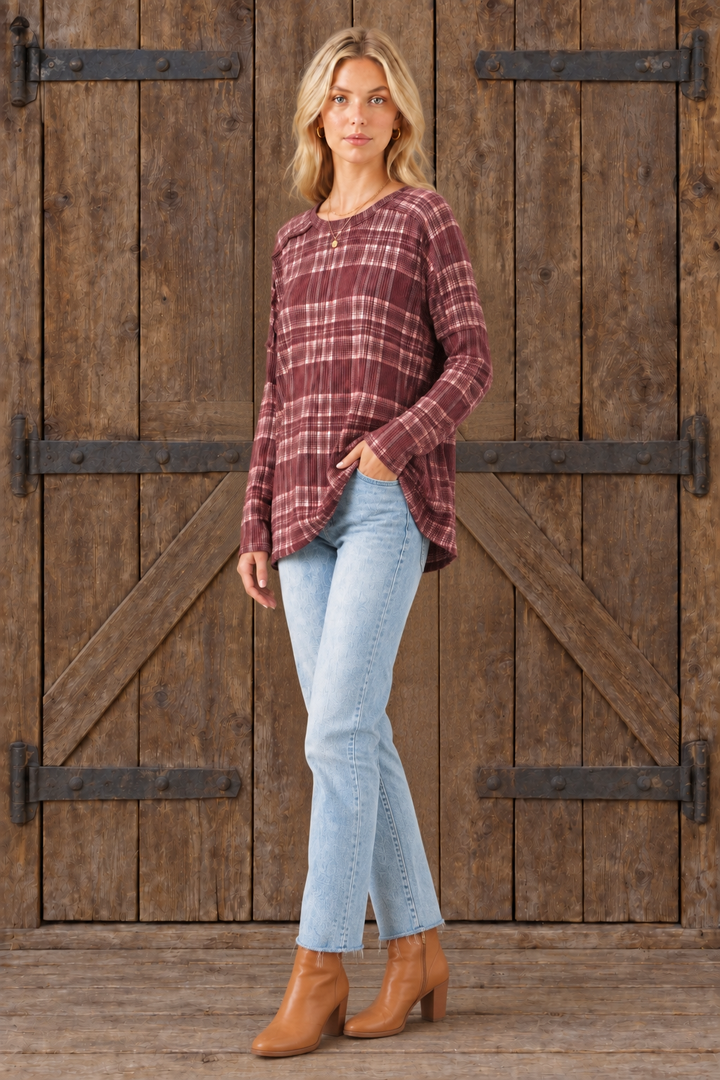 Product photo, half-side pose face forward, rustic door background