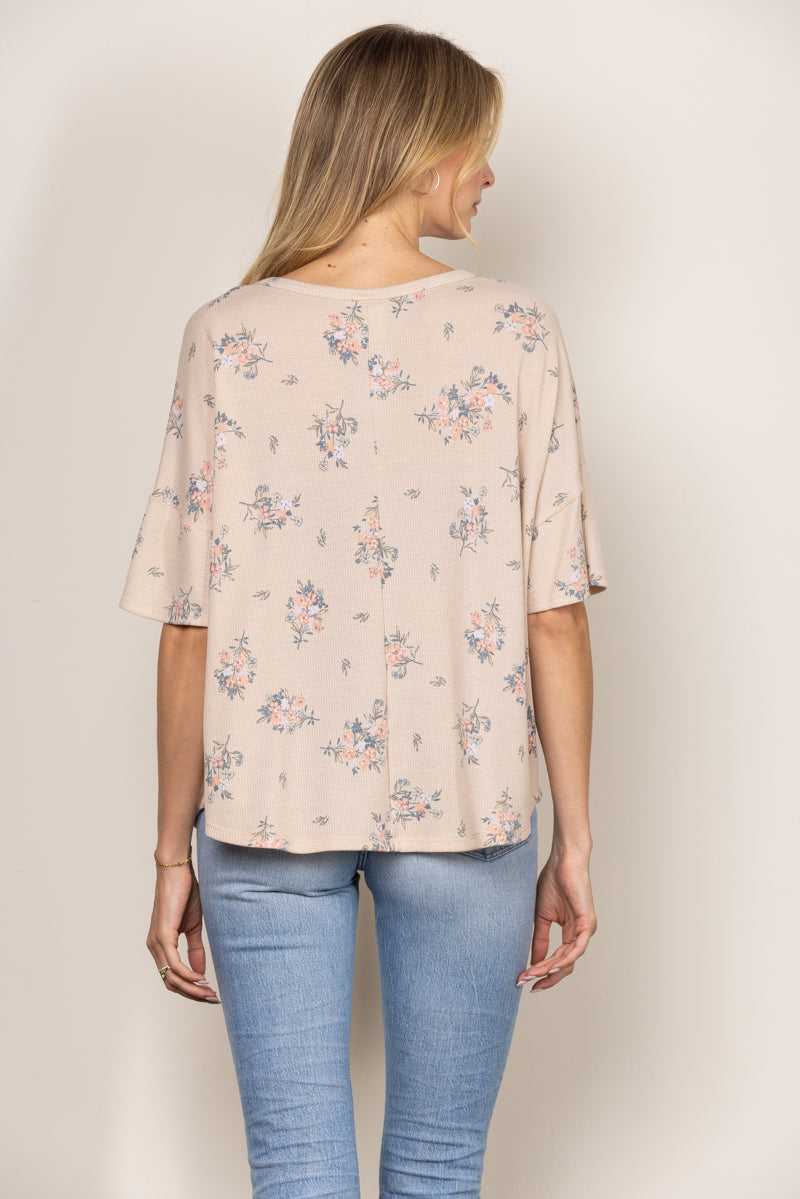 BEIGE FLORAL PRINT SHORT SLEEVES WAFFLE KNIT TOP T1909-4