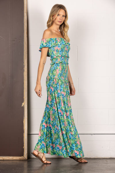 GREEN TIERED RUFFLE STRAP SIDE SLIT A-LINE MAXI DRESS BCCD23489