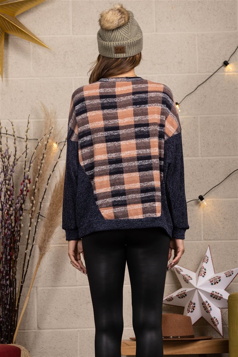 PLAID WITH SELF CONTRAST KNIT TOP