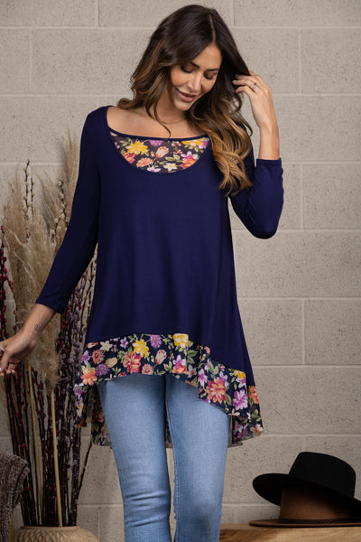 SCCOP NECK WITH FLORAL MESH DETAIL LONG SLEEVES TOP