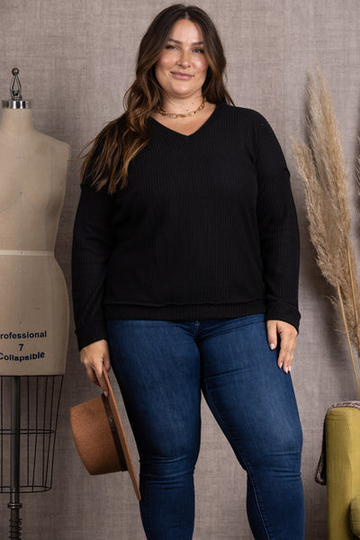 BLACK RIBBED KNIT LONG SLEEVES PLUS SIZE TOP-M5044P