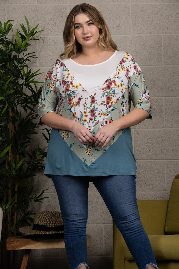 SAGE FLORAL PRINT CONTRAST PLUS SIZE KNIT TOP-CT43609C