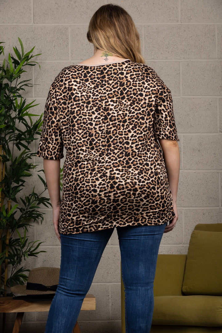 LEOPARD PRINT DOLMAN SLEEVES CONTRAST PLUS SIZE KNIT TOP CT43609E