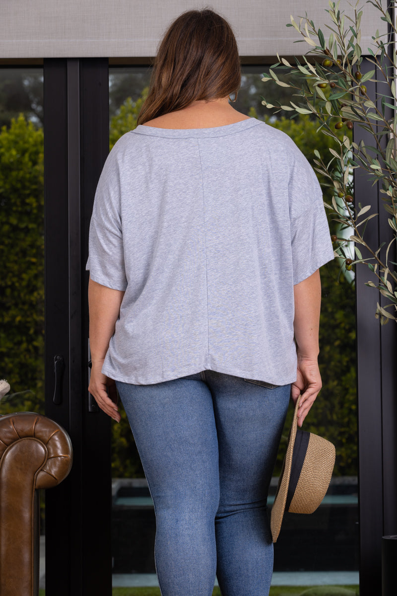 GREY LOOSE FIT PATCH PACKET PLUS SIZE TOP PTJ10732
